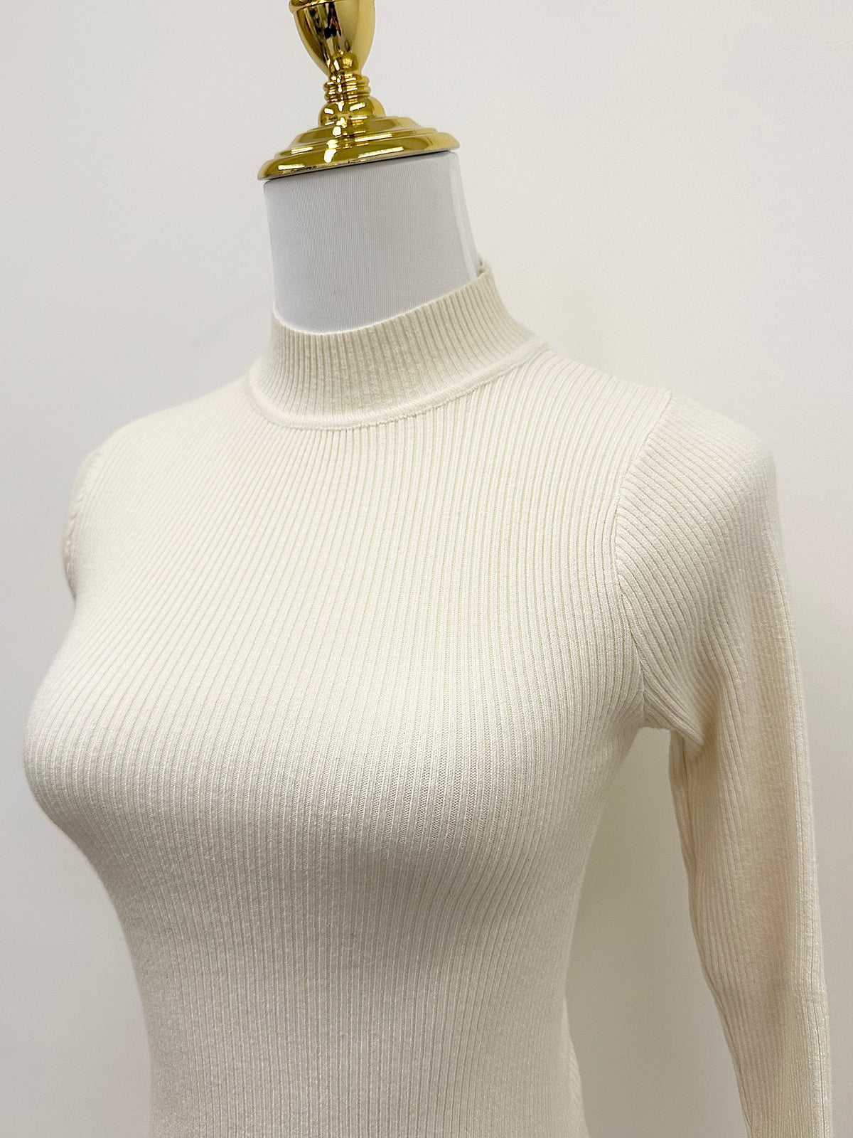 Half bottle collar solid color knitted long sleeves