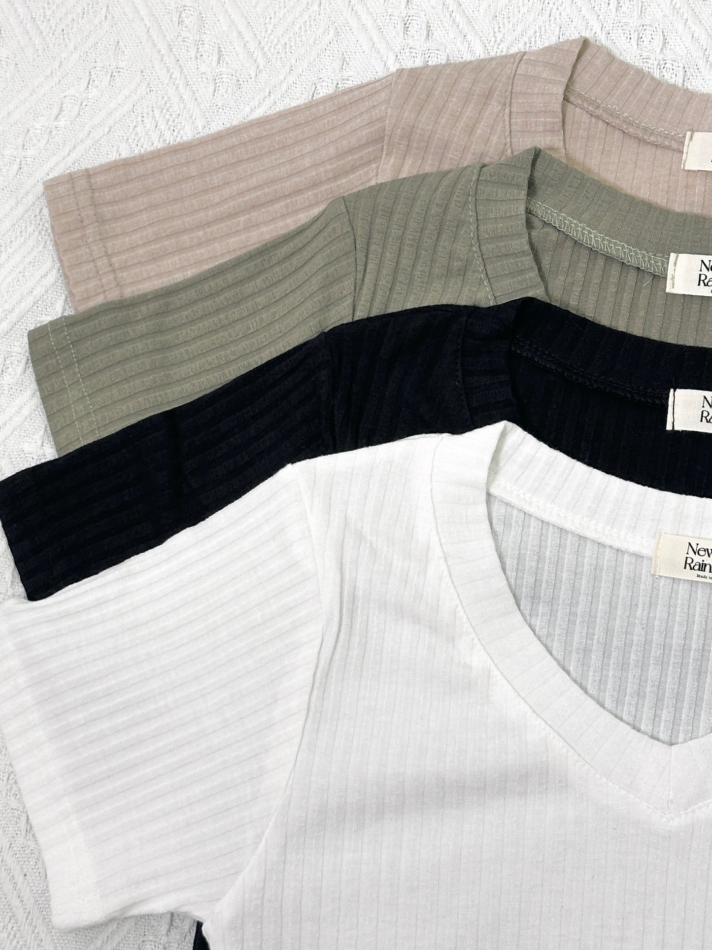 Stylish solid color V-neck short sleeves